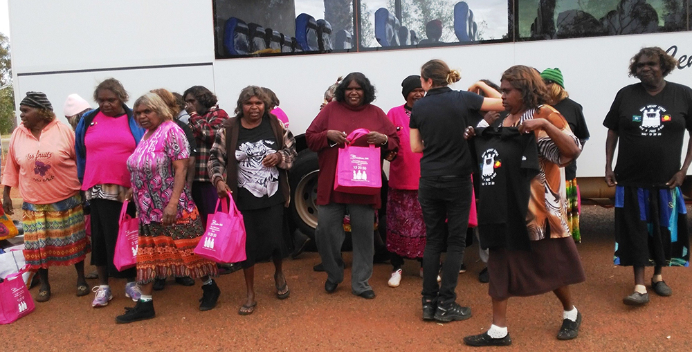 Warakurna ladies Warakurna ladies